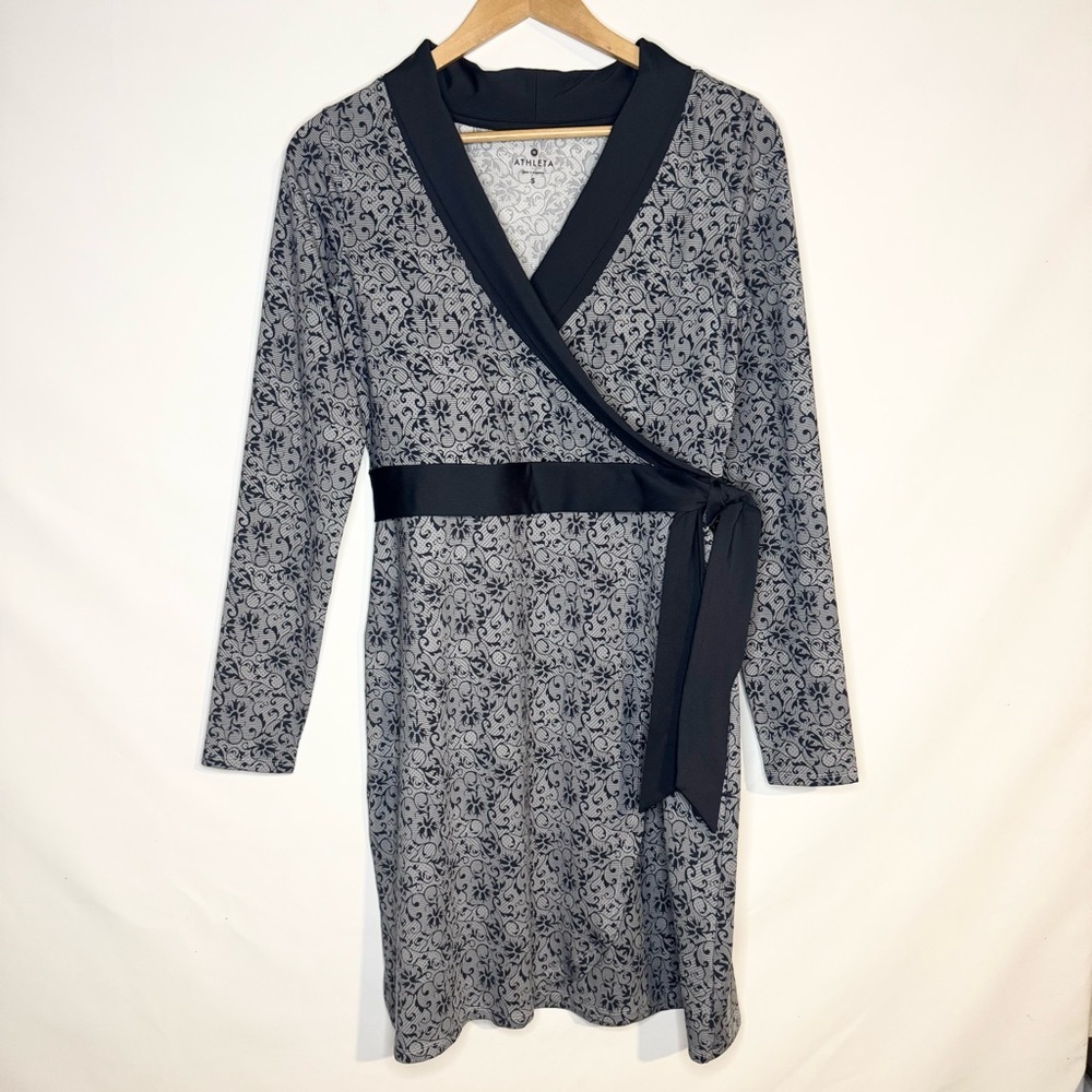Athleta Wellington Faux Wrap Stretch Dress Floral Gray Long Sleeve Size S